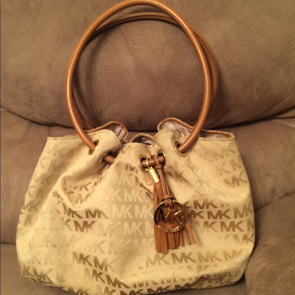Michael Kors Shoulder Bag